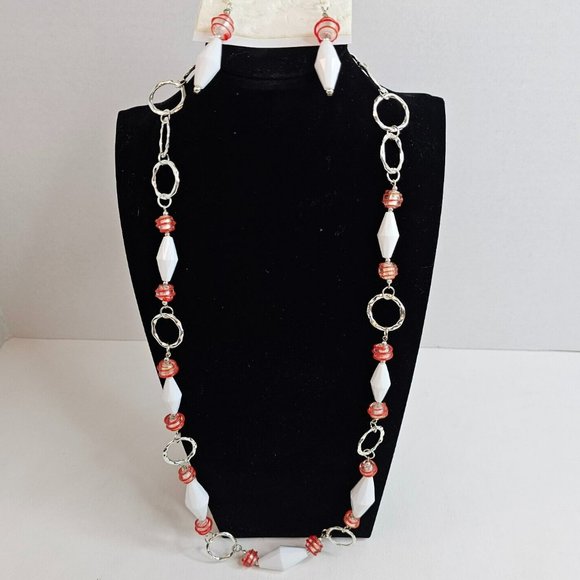 Harbor Long Silver Tone Red White Plastic Beads Necklace Dangle Earrings Set - Picture 1 of 7